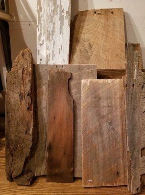 Huge BARNWOOD SALE!! Saturday & Sunday ONLY! 9am to 3pm. Brown and Chippy White Available $2 a Foot.