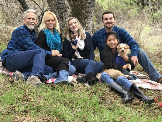 Fall of 2017 - Kevin, Lori, Cami, Ben, Chiara, Cisco & Shilo!!