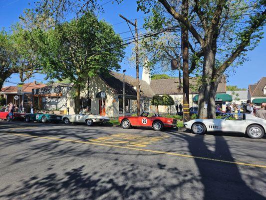 Classic Car Meet up? So cool.