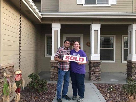 We're homeowners!  Thank you Dennis for letting us take pics with this sign.