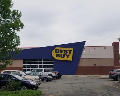 Riverdale Best Buy