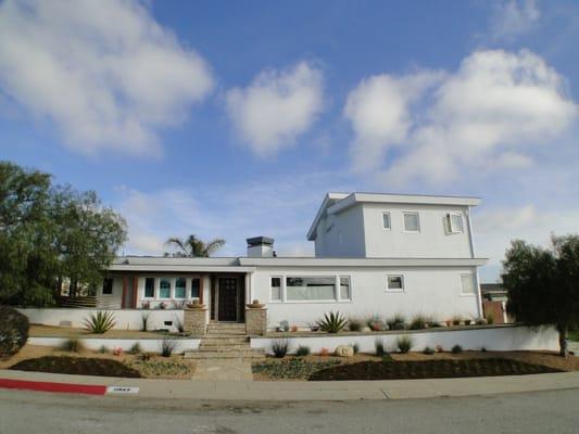 Sold by Derrick! 11943 Lawler Ave Mar Vista Hill. Contemporary 4br 3 ba home with a pool.