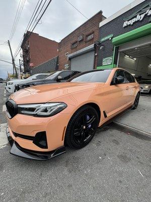 color change 2021 bmw 540i