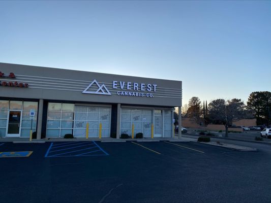 Everest Cannabis Co. - Las Cruces South Valley