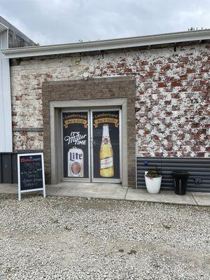 Entrance to the Lumber Yard Bar and Grill