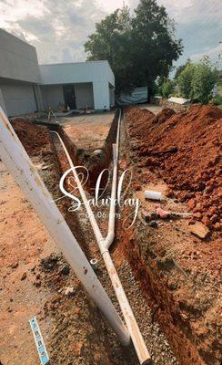 It was all hands on deck this past weekend replacing a sewer line for a medical lab in Salem. Because of the nature of what their lab does,