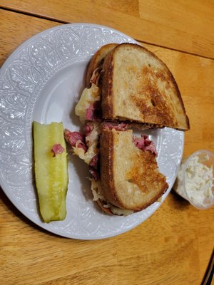 Excellent pastrami reuben!