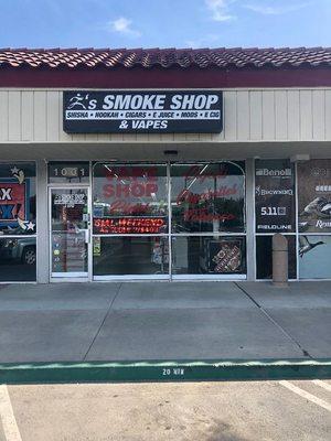 Z's Smoke Shop & Vapes