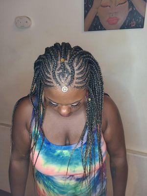 tribal braids w/ single medium knotless braids