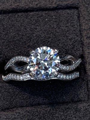 1.5 Ct Diamond Engagement ring