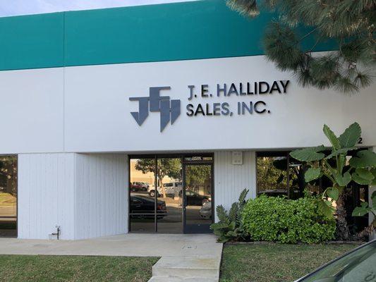 J.E. Halliday Sales