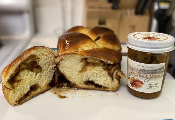 Seasonal Pumpkin Apple Challah