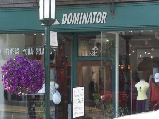 Dominator