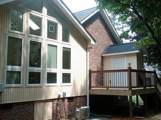 custom deck and sunroom construction Burlington, NC