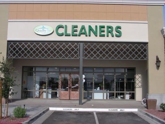 Quality 1st Dry Cleaning & Laundry Service