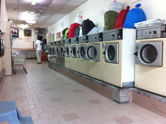 M&J Laundromat