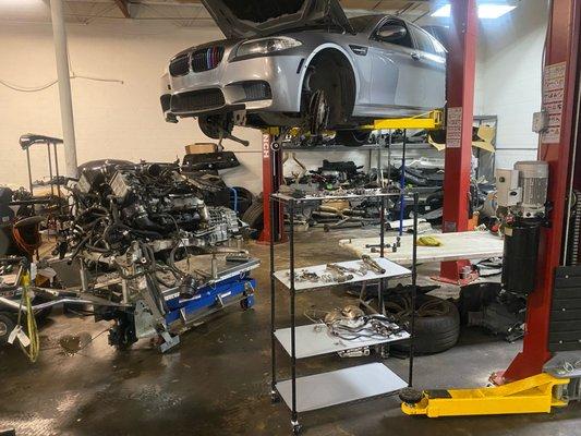 BMW M5 engine replacement