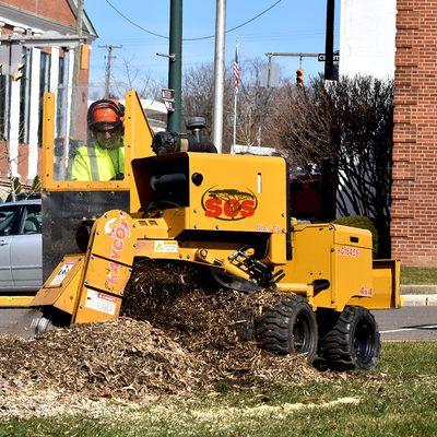 Specialty Outdoor Services LLC
 Grinding and removing stumps on the square for the City of Mt Vernon Ohio.