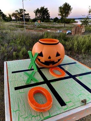 Games, tables for picnicking or eating Funnel Cakes