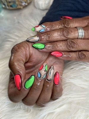 Mrs Louis Nails