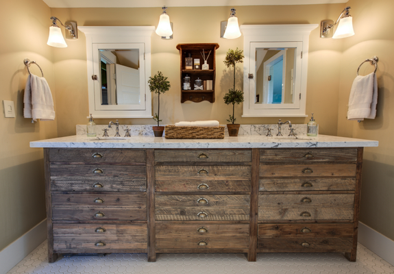 A fresh and clean bathroom !