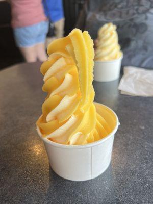 Pineapple/mango dole whip