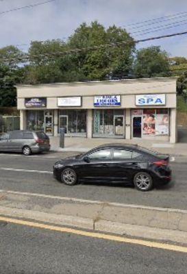 Photo of exterior of Liquor Store