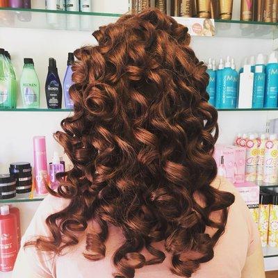 Sculpted wand curls