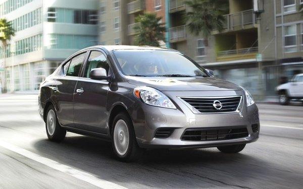 Nissan Versa 2013