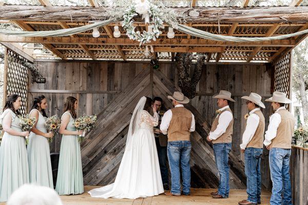 Texas Hill Country, Cowboys and Angels, Twisted Sister, Three Sisters, Harley rides, motorcyle, cabins, hotel, motel, wedding venue