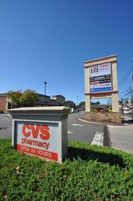 Garwood Plaza sign