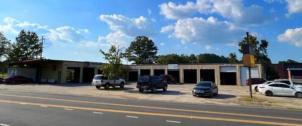 Welcome to Auto Helpers in Goose Creek, SC! Whether you need a basic oil change or your check engine light is on, it's very l...