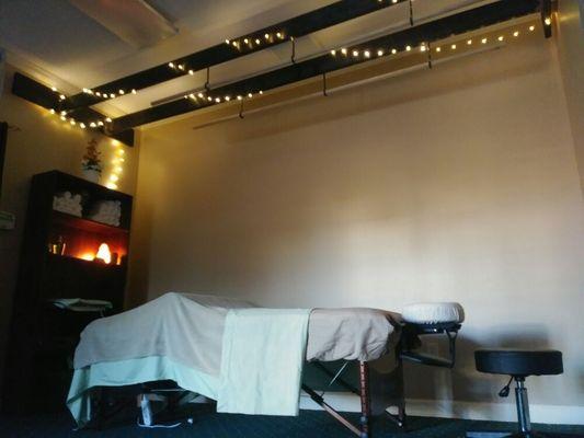 The massage room.