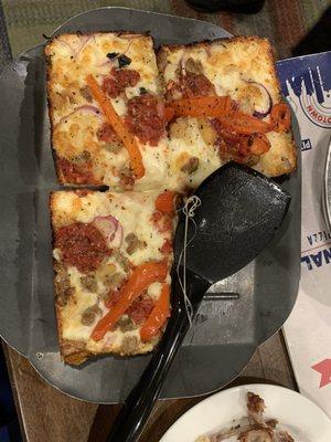 Delicious square pizza