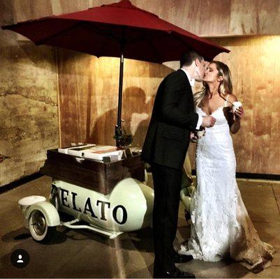 Gelato instead of wedding cake, we love it!