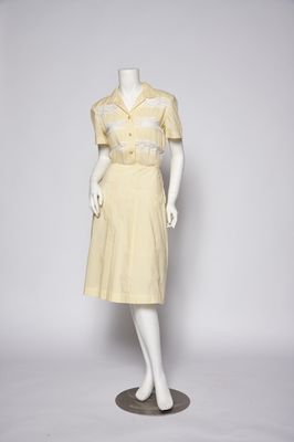 Cotton day dress circa 1940