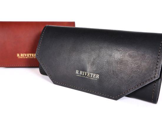 Who doesn't love a great leather wallet!