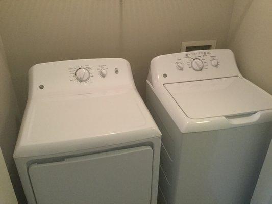 Full Size Washer and Dryer