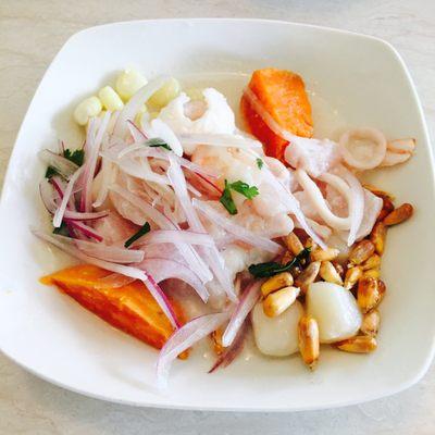 Ceviche Mixto