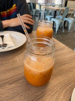 You can even get vegan Thai ice tea if u ask for coconut milk!