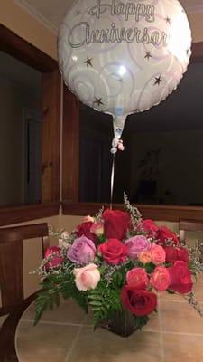 Bouquet for my gf and balloon looked great!!