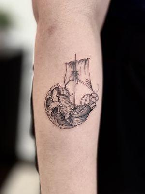 Ship in a Storm tattoo