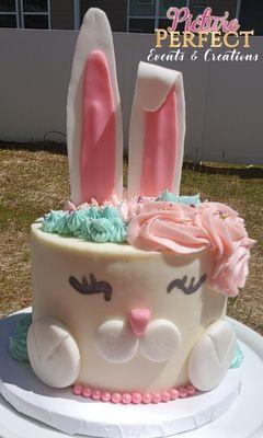 Bunny rabbit Easter cake