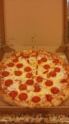 Cheesy large pepperoni pizza. Nice crust!