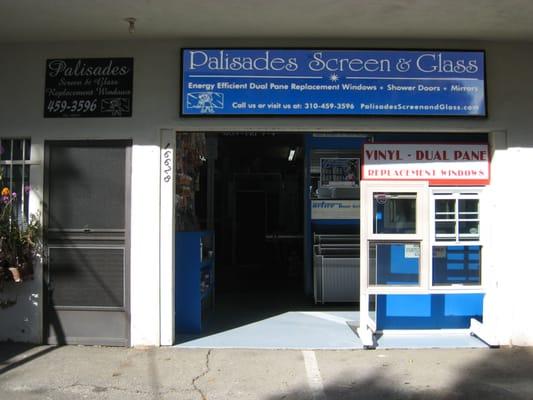 Palisades Screen and Glass store front