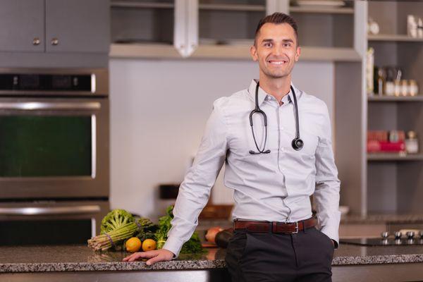 Dr. Cirelli offers functional medicine services for patients with a variety of health conditions