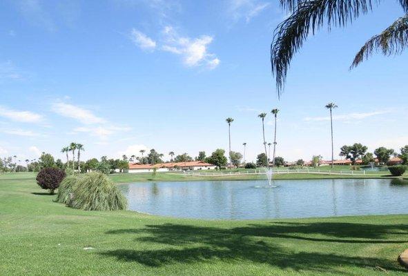 Many 55+ Golf Communities in Gilbert, Mesa, Chandler & Queen Creek!