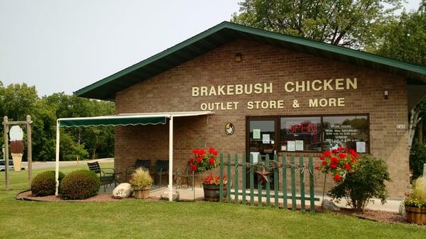 Brakebush Outlet Store