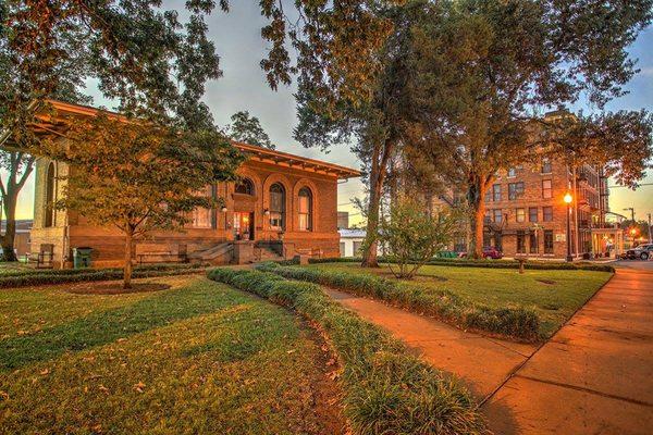 Carnegie Library - Palestine Texas