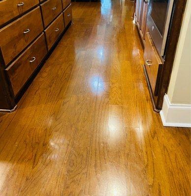 Kitchen Floor Buffed by RAND'S Cleaning Services